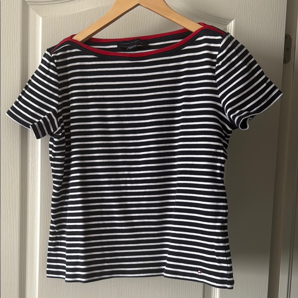Tommy Hilfiger Women's Black and White Striped Top Size L Like New